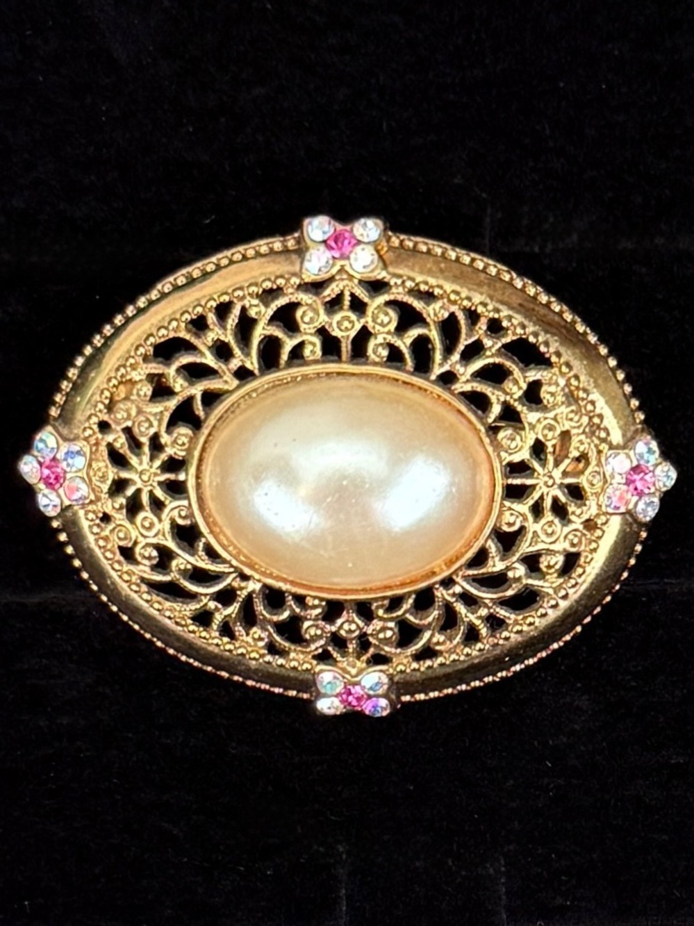 Vintage Ornate Filigree Oval Brooch Domed Center Floral Sparkle Accents